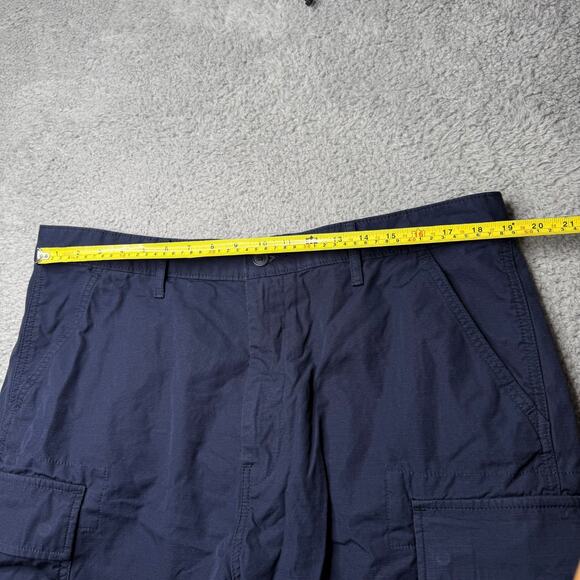 Levis Cargo Shorts Mens Size 38 Two Horse Levi Strauss Blue Outdoor Waterless - Picture 3 of 14